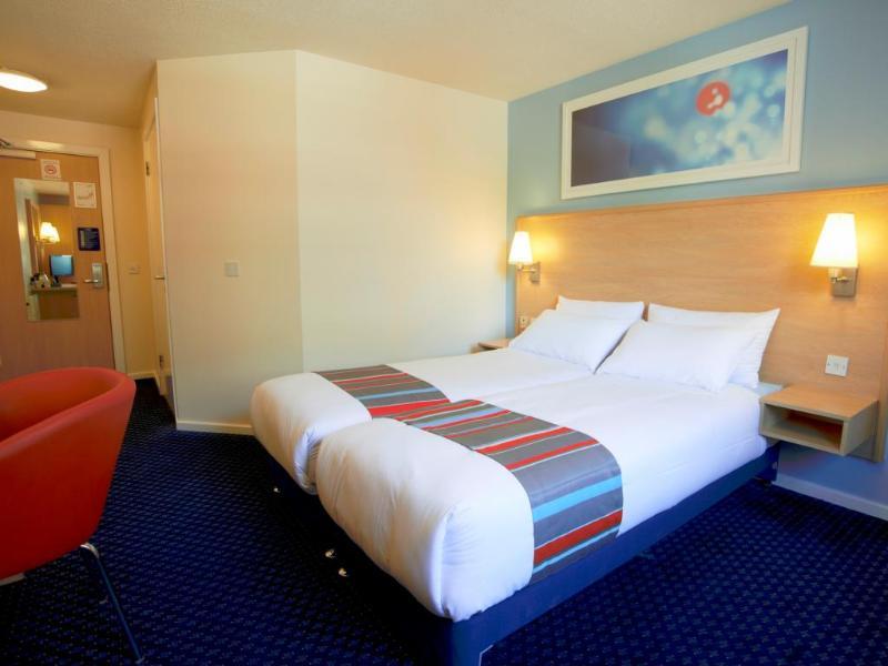 Travelodge Edinburgh Dreghorn מראה חיצוני תמונה