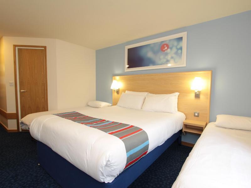 Travelodge Edinburgh Dreghorn מראה חיצוני תמונה