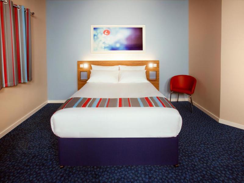 Travelodge Edinburgh Dreghorn מראה חיצוני תמונה