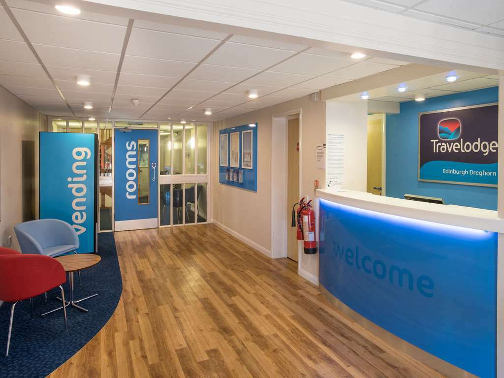 Travelodge Edinburgh Dreghorn מראה פנימי תמונה