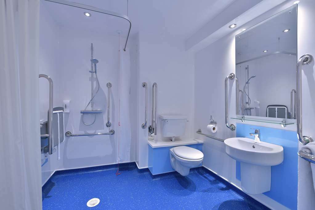 Travelodge Edinburgh Dreghorn חדר תמונה